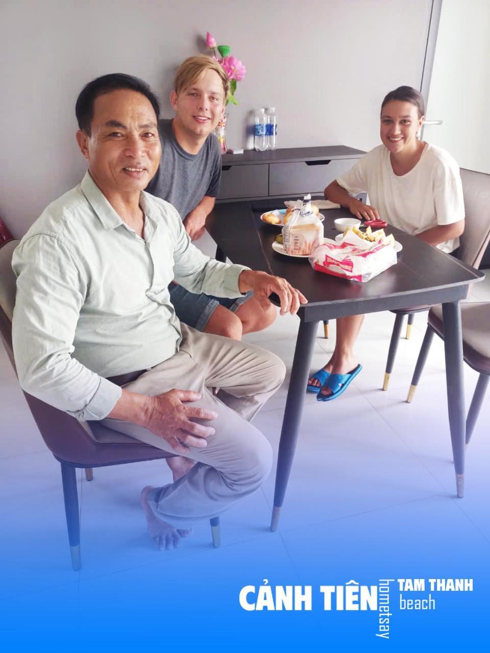 Canh Tien Homestay Tam Thanh Beach Тамки Екстериор снимка