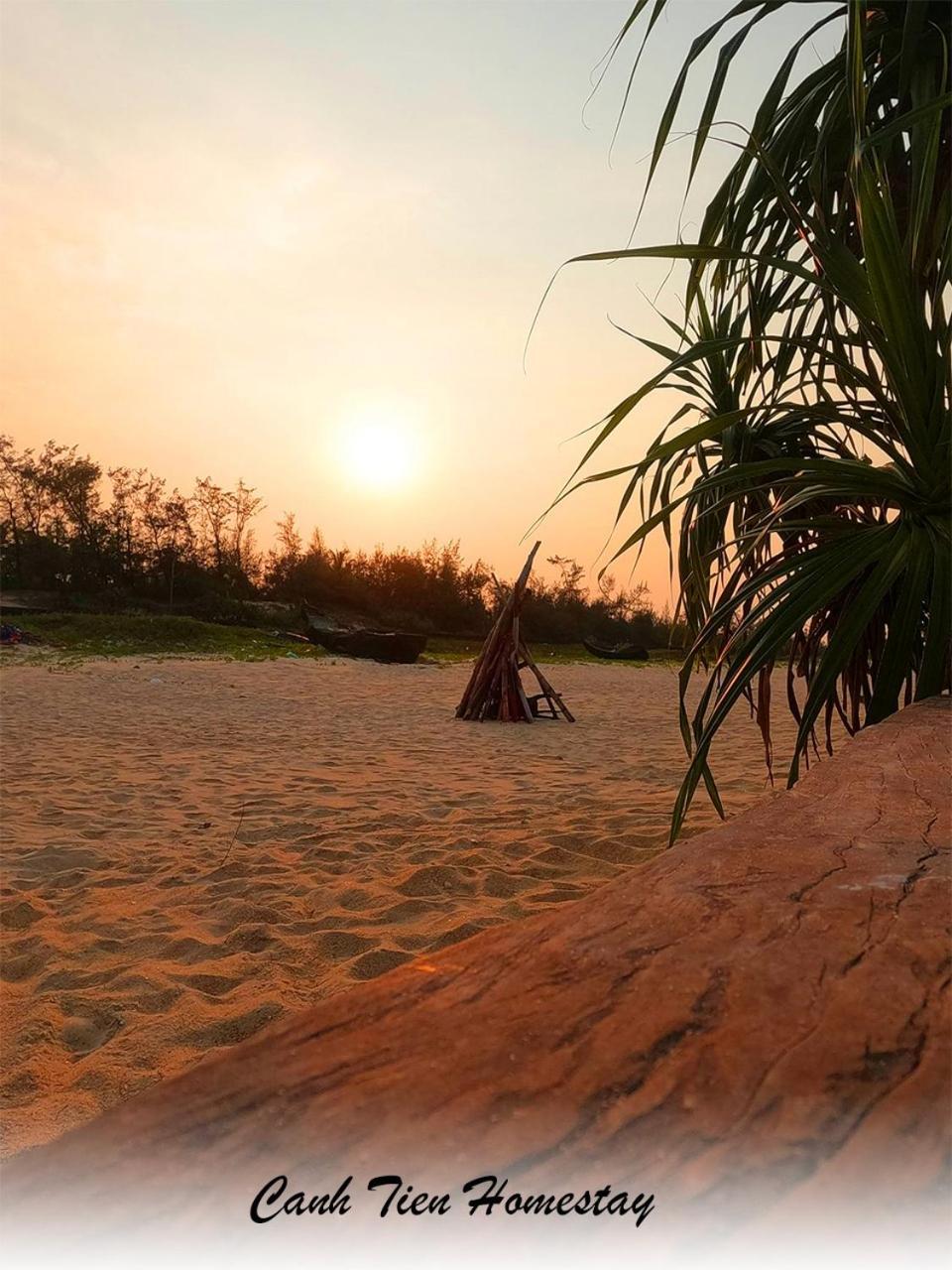 Canh Tien Homestay Tam Thanh Beach Тамки Екстериор снимка